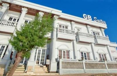 GILI BEACHFRONT SUITES